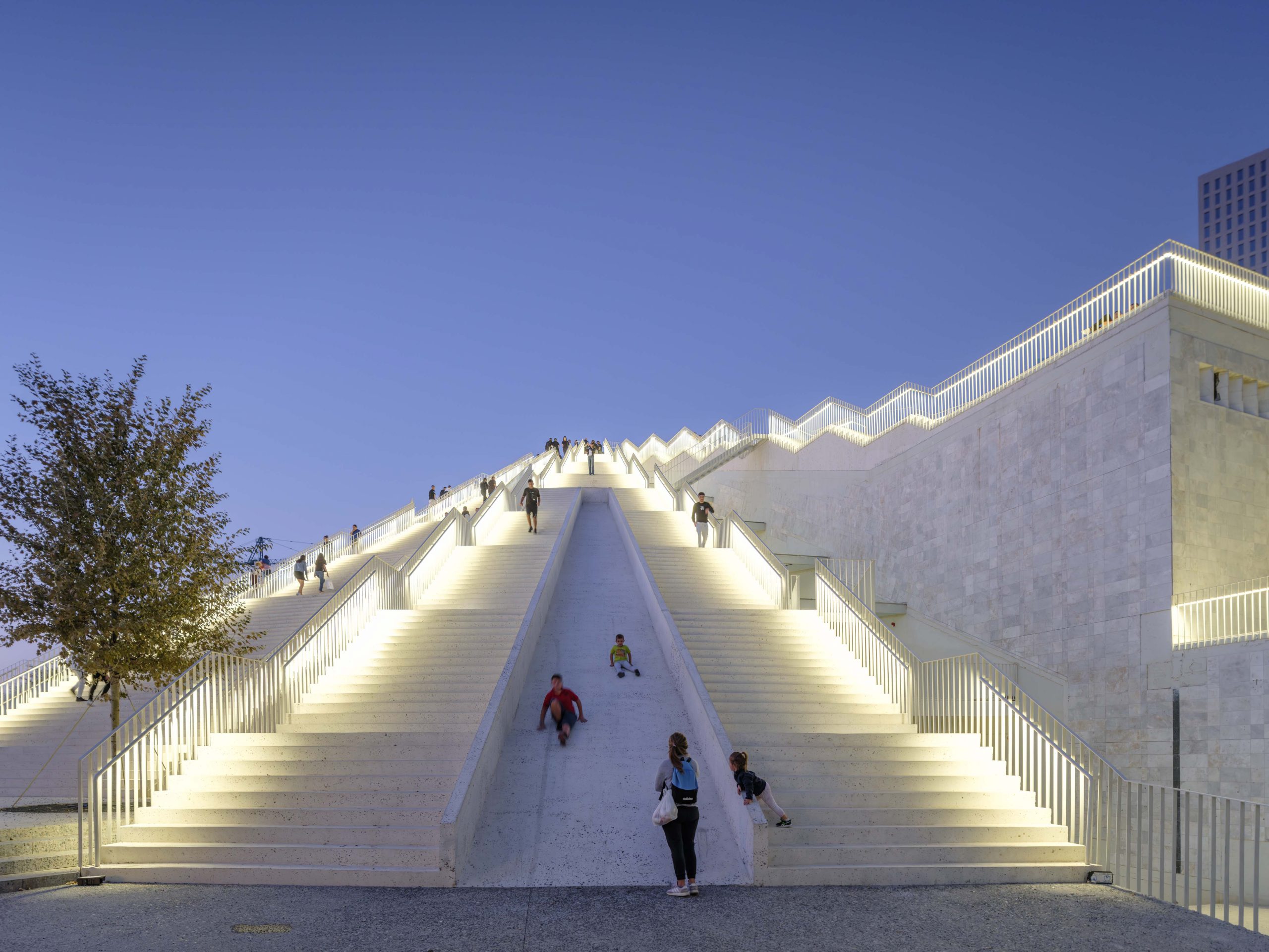 Nightlife in Tirana (+21): (Private Tour)